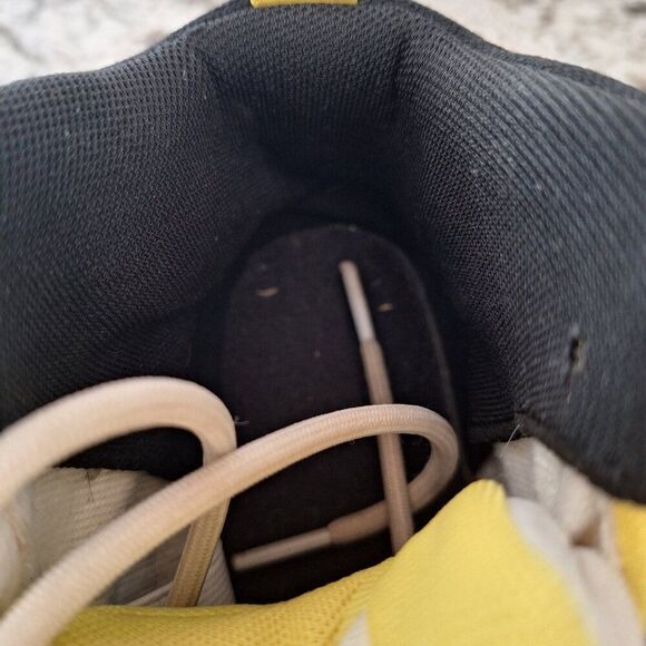 NIKE AIR JORDAN PRO‎ STRONG  White/Yellow (DC7909 107) Size 2Y - Picture 6 of 10